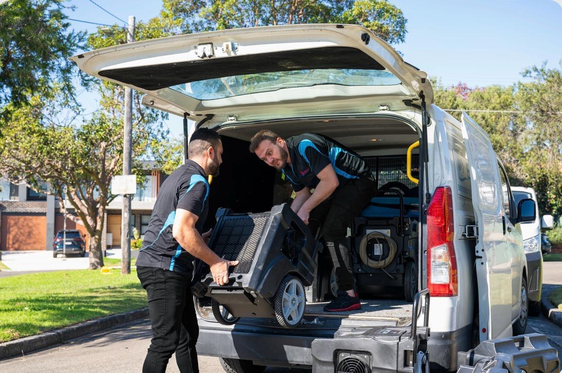 Delivering Water Extraction Equipment 0